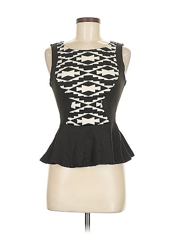 Type Z Sleeveless Top (view 1)