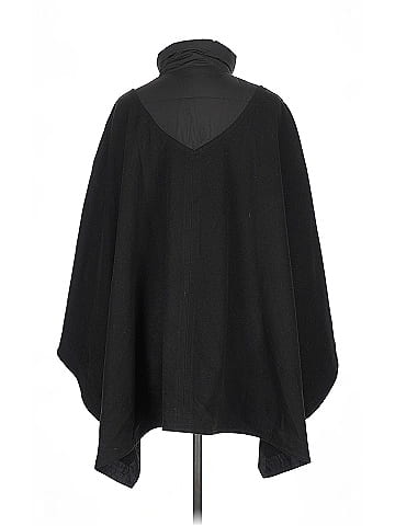 Tuckernuck Poncho (view 2)