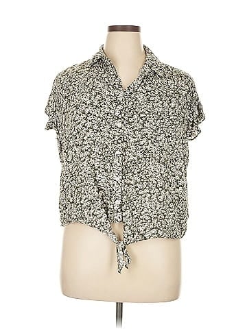 Jessica Simpson Short Sleeve Blouse (view 1)