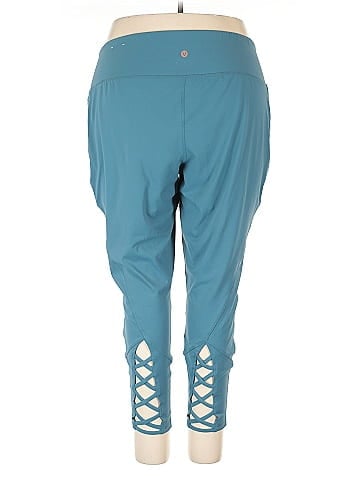LIVI Active Pants (view 2)