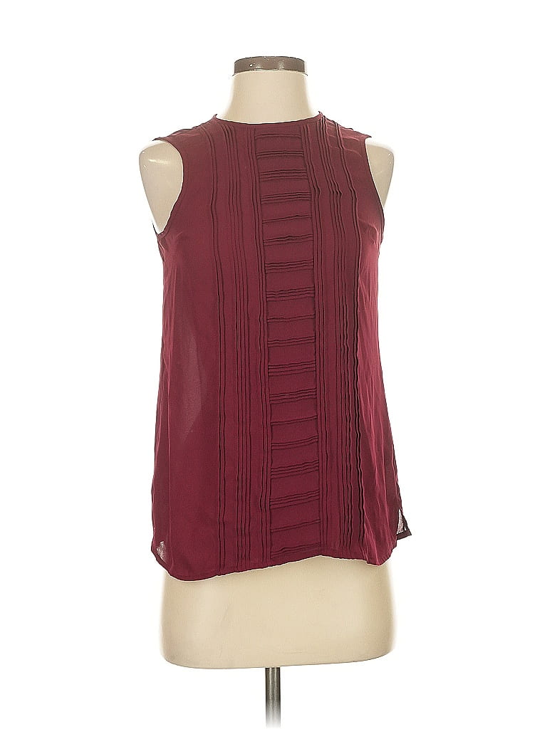 Pre-owned Vince Camuto Sleeveless Blouse In Burgundy