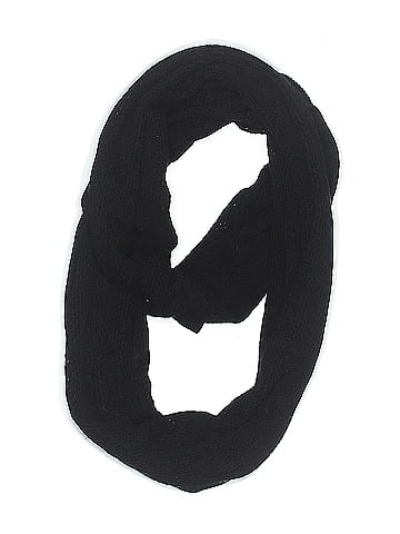 Isa & Stef Scarf (view 1)
