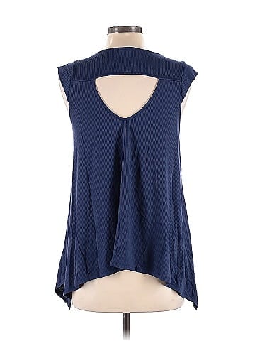 Gap Sleeveless Blouse (view 2)