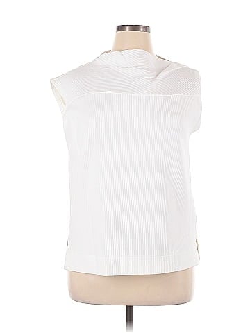 GSTQ Cardigan (view 1)