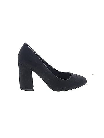 Shoedazzle Heels (view 1)