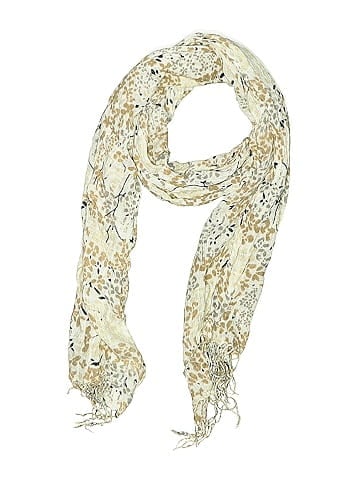 Isa & Stef Scarf (view 1)
