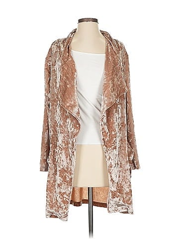 Amaryllis Kimono (view 1)