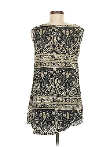 Veranee Sleeveless T-Shirt (view 2)