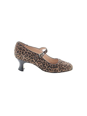 Anyi Lu Heels (view 1)