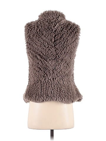 Love Token Faux Fur Vest (view 2)