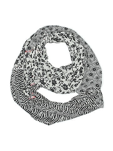 Cejon Scarf (view 1)