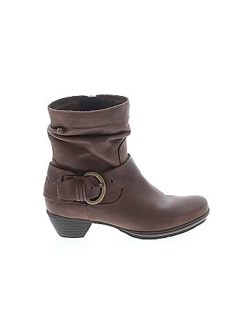 Pikolinos Ankle Boots (view 1)