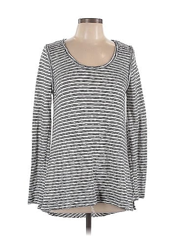 Lucy & Laurel Long Sleeve T-Shirt (view 1)
