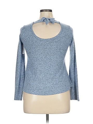 1901 Pullover Sweater (view 2)