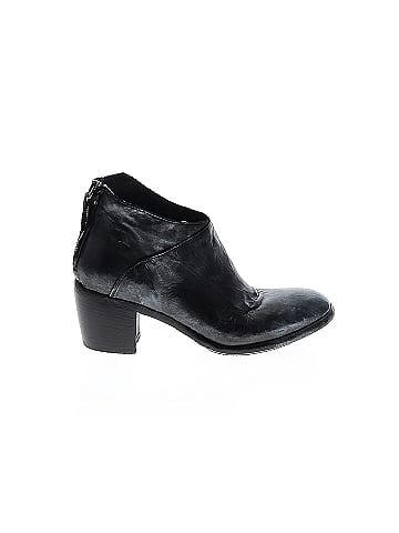 Lemargo Ankle Boots (view 1)
