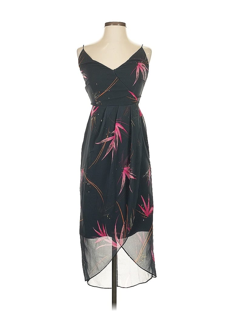 Click to view more detailed imagery on our partner's website Pre-owned Chelsea28 Cocktail Dress In Black