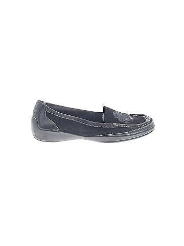 Etienne Aigner Flats (view 1)