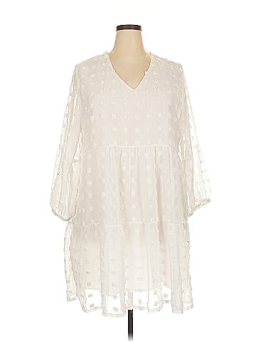 Belongsci 3/4 Sleeve Blouse (view 1)