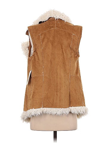TWO by Vince Camuto Faux Fur Vest (view 2)