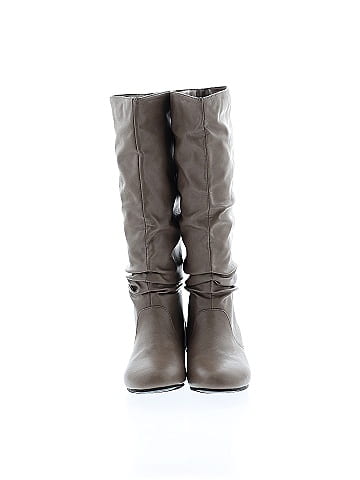Journee Collection Boots (view 2)