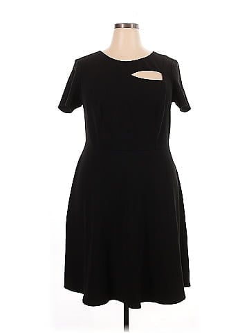 Slate & Willow Casual Dress (view 1)