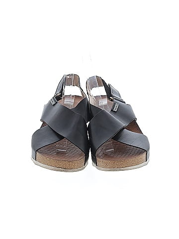 Pikolinos Sandals (view 2)