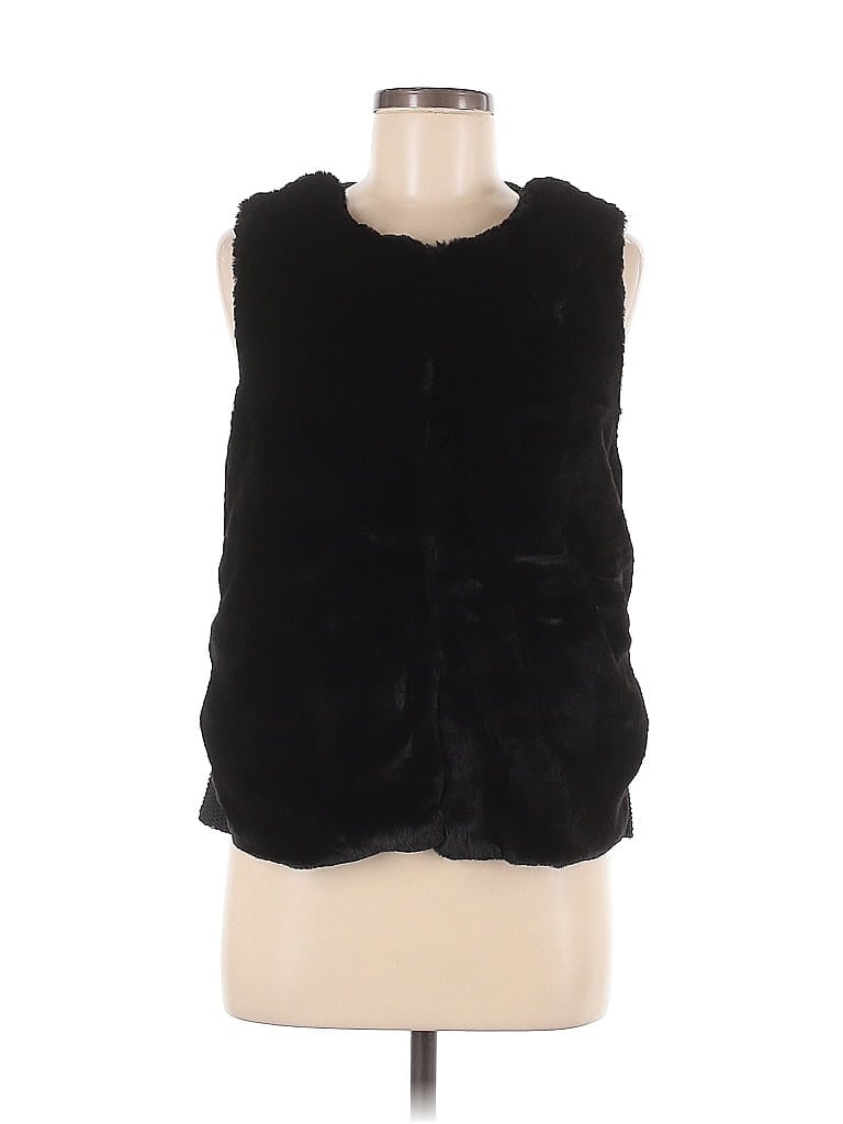 Pre-owned Maurices Faux Fur Vest In Black