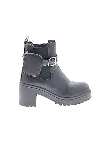 Qupid Ankle Boots (view 1)