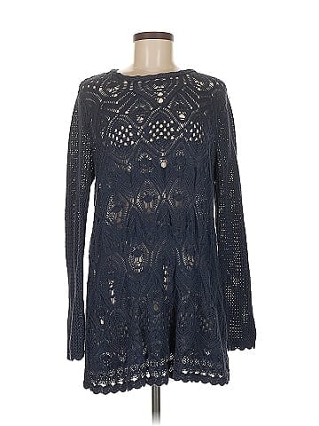 Lizsport Pullover Sweater (view 1)