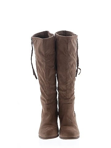 Journee Collection Boots (view 2)