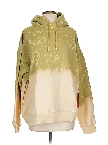 La Detresse Poncho (view 1)