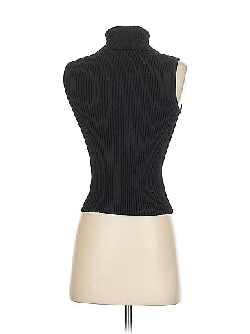 St. John Sport Sweater Vest (view 2)