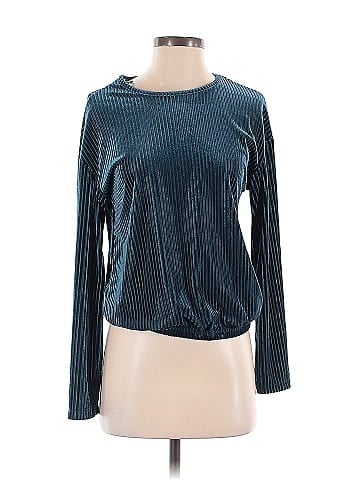 Carolina Belle Long Sleeve Top (view 1)