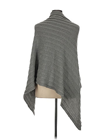 New York Yoki Collection Poncho (view 2)