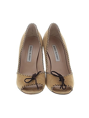 Manolo Blahnik Heels (view 2)