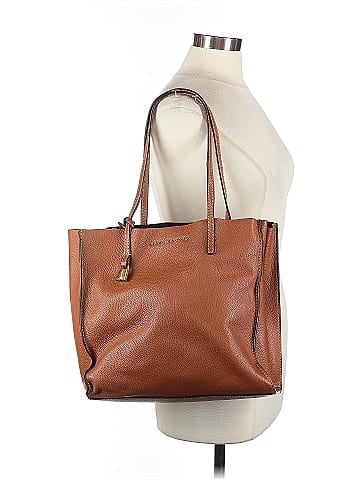 Marc Jacobs Leather Shoulder Bag (view 2)