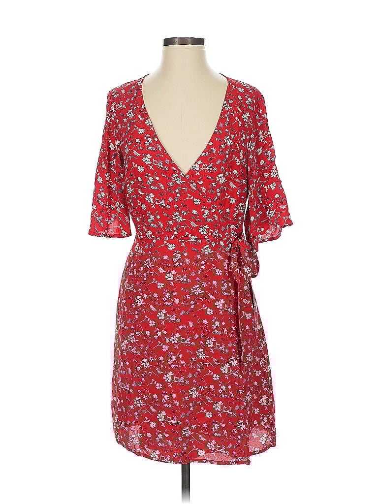 Click to view more detailed imagery on our partner's website Pre-owned Sanctuary Casual Dress In Red