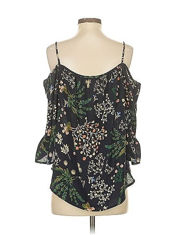 Hail3y:23 Sleeveless Blouse (view 2)