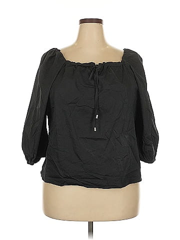 Elizabeth and James 3/4 Sleeve Blouse (view 1)