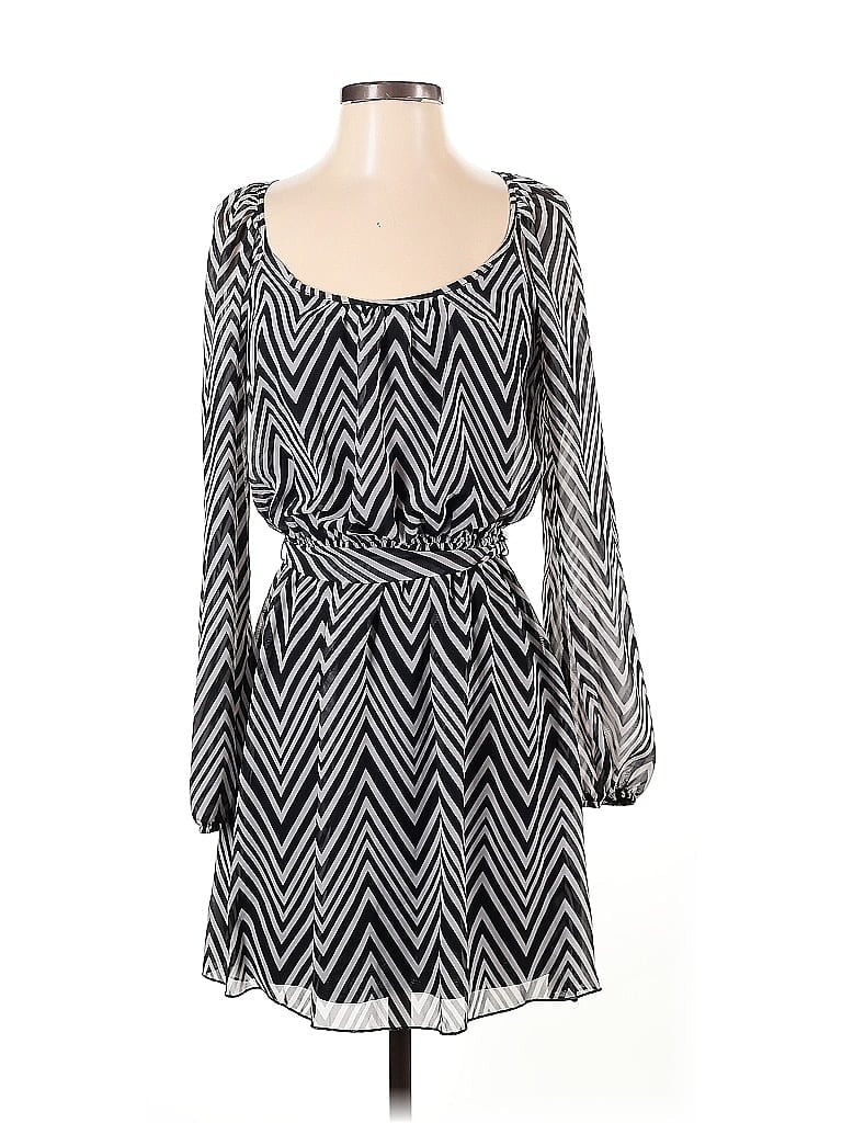 Pre-owned Speechless Casual Dress In Black