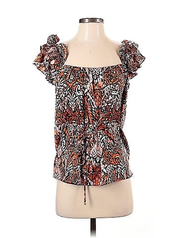 Elliatt Short Sleeve Blouse (view 1)