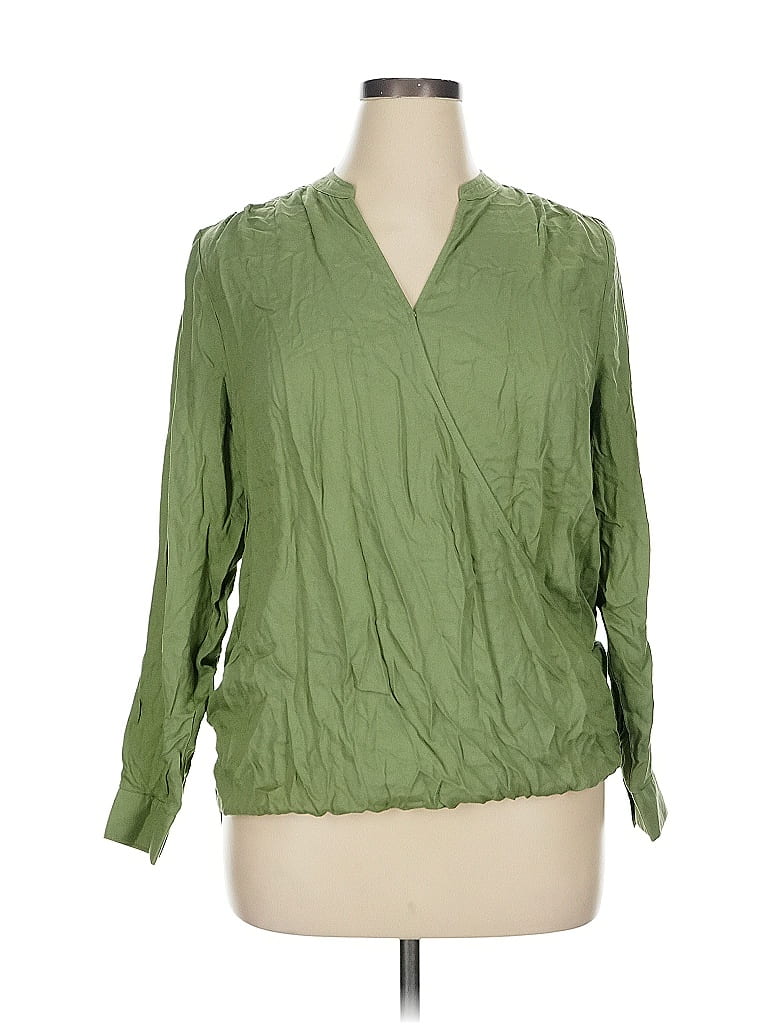 Pre-owned Terra & Sky Long Sleeve Blouse In Green