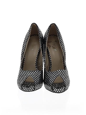 Helen's Heart Heels (view 2)