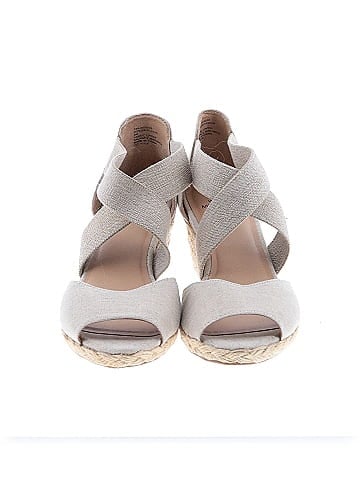 White Mountain Wedges (view 2)