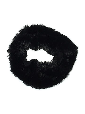 Gap Outlet Scarf (view 1)