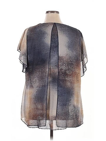 db established 1962 Short Sleeve Blouse (view 2)