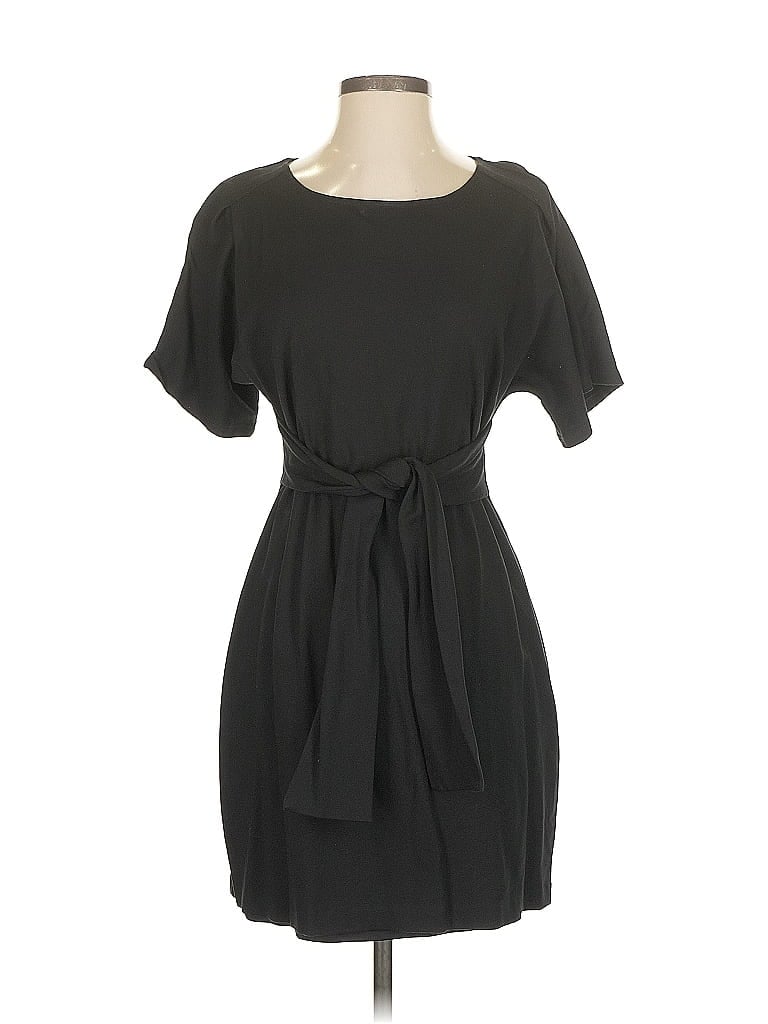 Click to view more detailed imagery on our partner's website Pre-owned Express Casual Dress In Gray