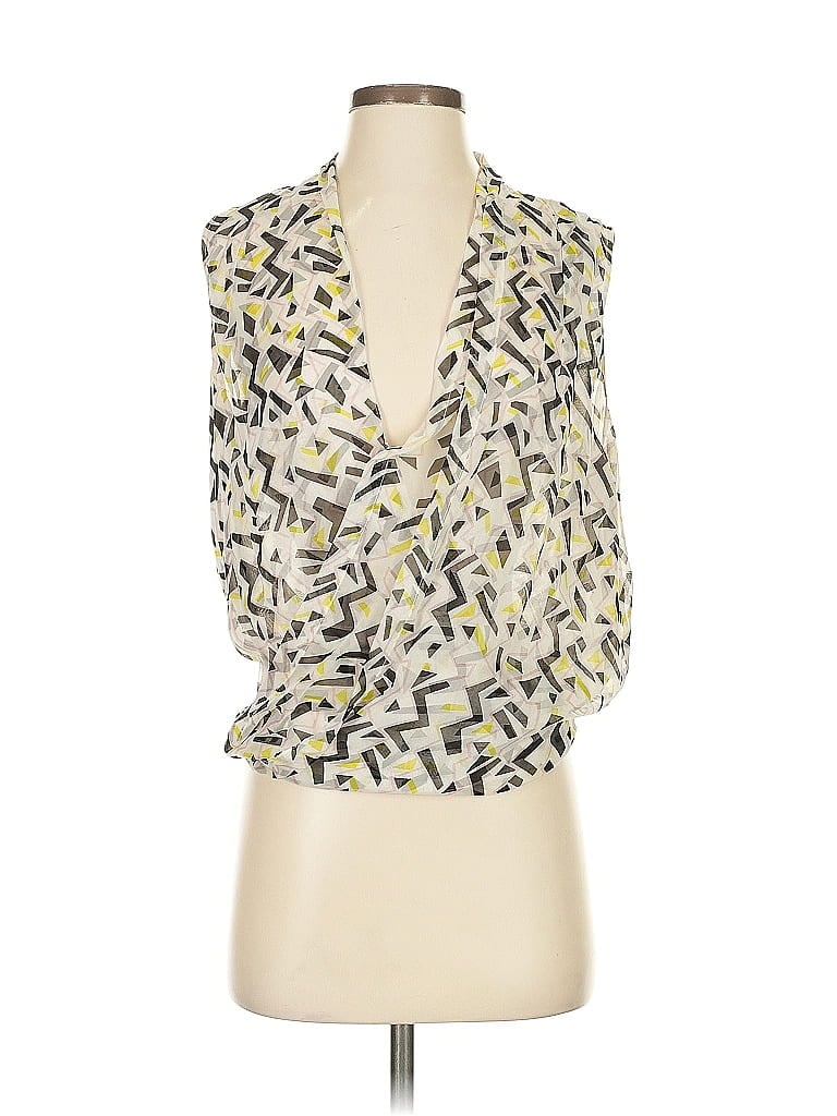 Pre-owned Diane Von Furstenberg Sleeveless Silk Top Ivory Plunge Neckline Tops In White