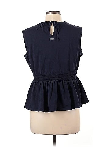 Barbour Sleeveless Blouse (view 2)
