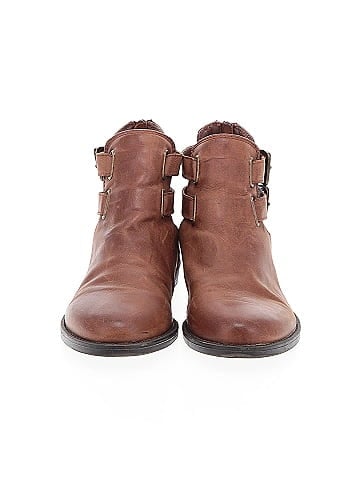 Bella Vita Ankle Boots (view 2)